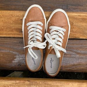 Universal Threads Casual sneakers